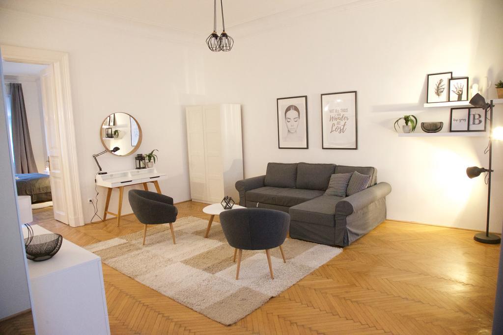 Five Season'S Apartment Budapest Luaran gambar