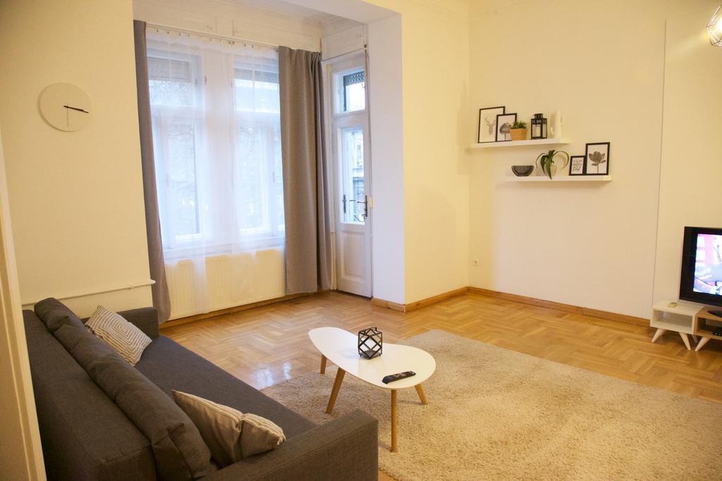 Five Season'S Apartment Budapest Luaran gambar