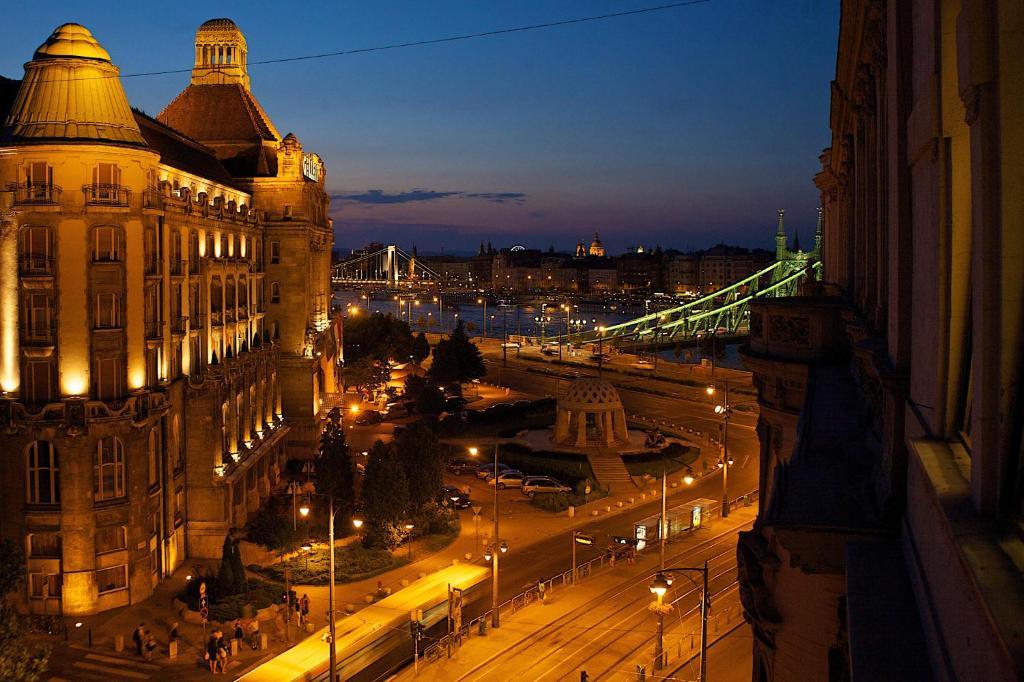 Five Season'S Apartment Budapest Bilik gambar